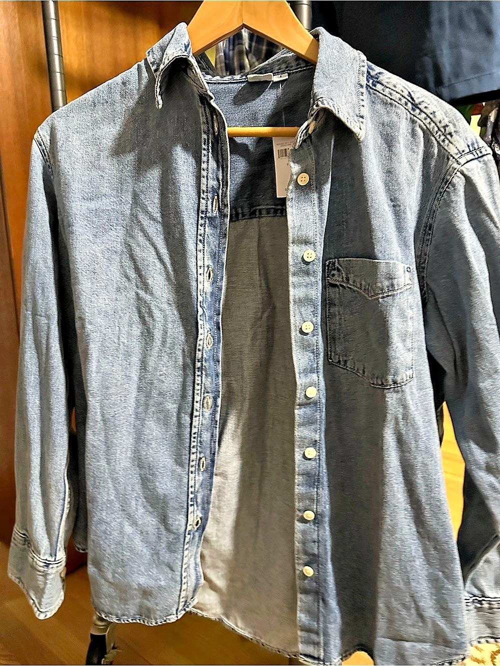 Gap Cotton Oversized Denim Shirt Small NWT - Picture 7 of 7